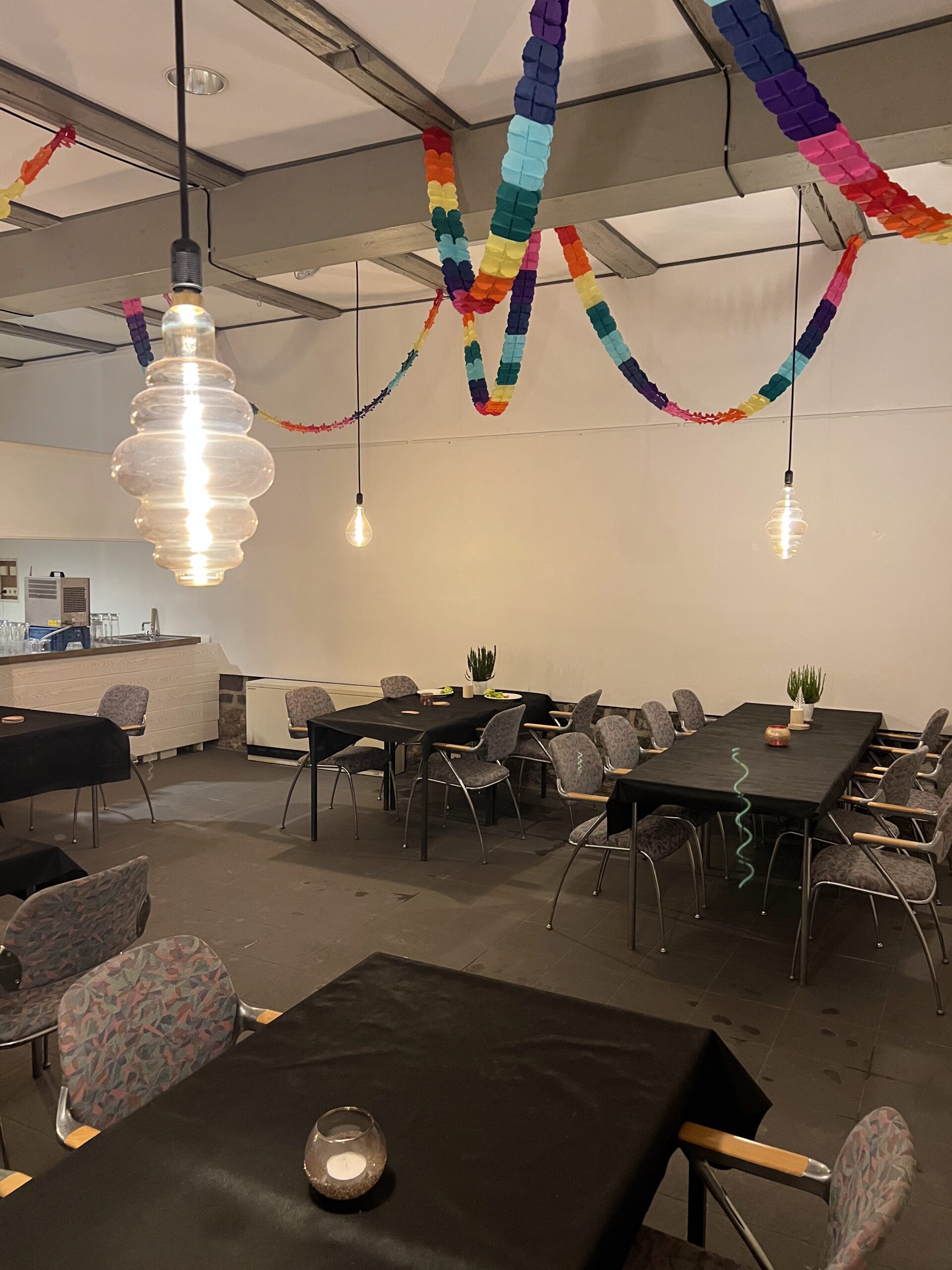 Angenehmes Licht in der Glühkerze in Sankt Andreasberg